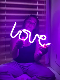 Неоновая вывеска светильник на стену Love с usb фото 5