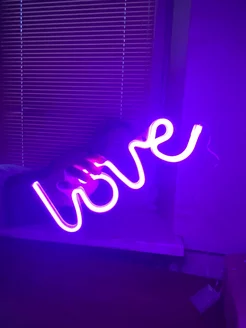 Неоновая вывеска светильник на стену Love с usb фото 6