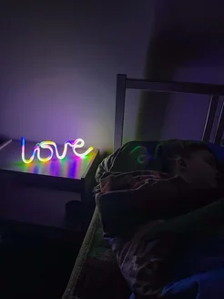 Неоновая вывеска светильник на стену Love с usb фото 4
