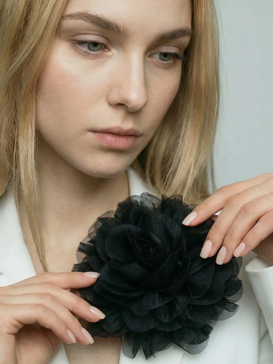 Брошь большая Цветок Бант из ткани черная фото 3